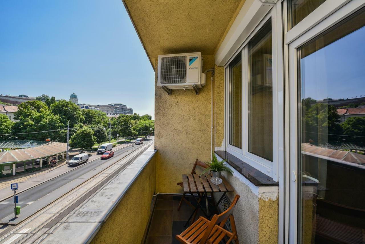 Castle Apartment With Panoramic Balcony Budapeşte Dış mekan fotoğraf